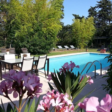 Mas La Provence Bed and Breakfast LʼIsle-sur-la-Sorgue Εξωτερικό φωτογραφία